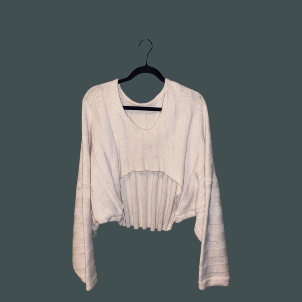 Cropped cream sweater